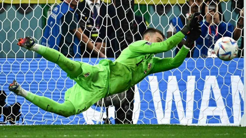 Dünya Kupası'nın yıldız kalecisiyle görüşmeler başladı! - Sayfa 11