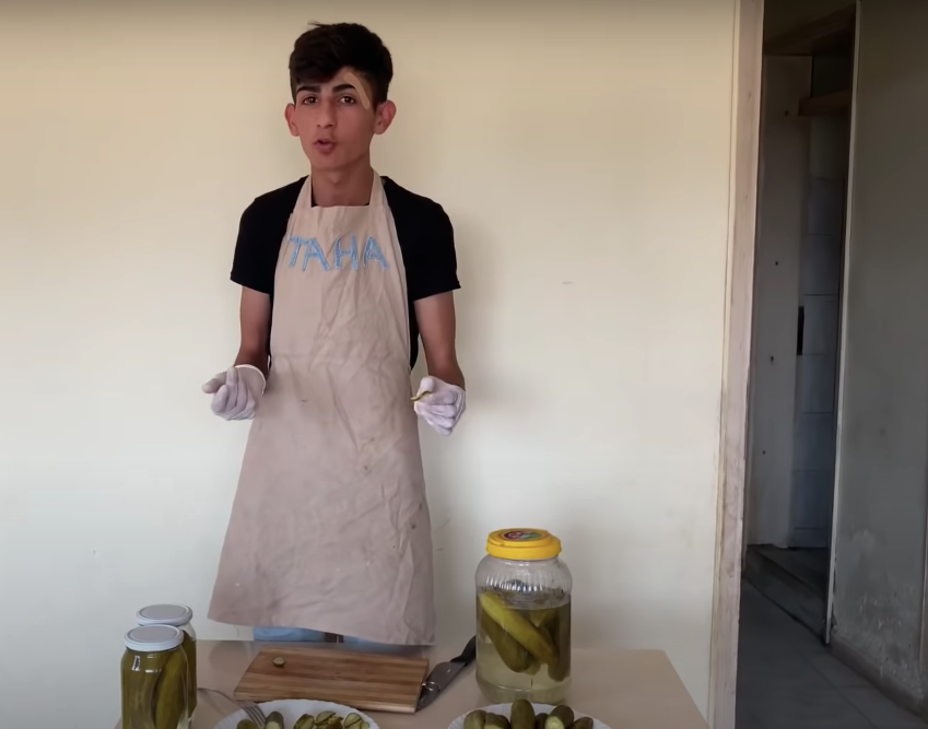 Taha Duymaz fenomen olmadan önceki hayatını anlattı: ''Çöpten teneke toplayıp satardım'' - Sayfa 17