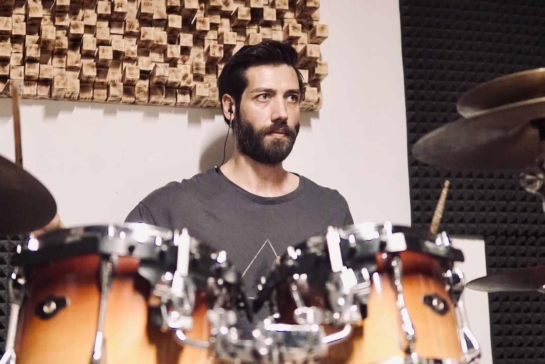 Ünlü isimler, Piiz'in davulcusu Mehmet Dudarık'ın uğradığı saldırıya sessiz kalmadı - Sayfa 9