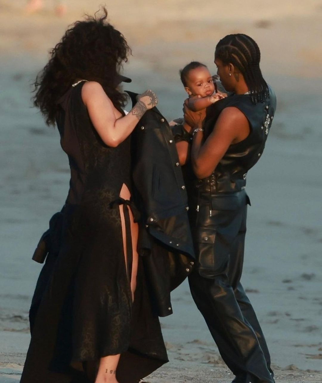 Rihanna'nın sır gibi sakladığı oğlu sonunda görüntülendi - Sayfa 12