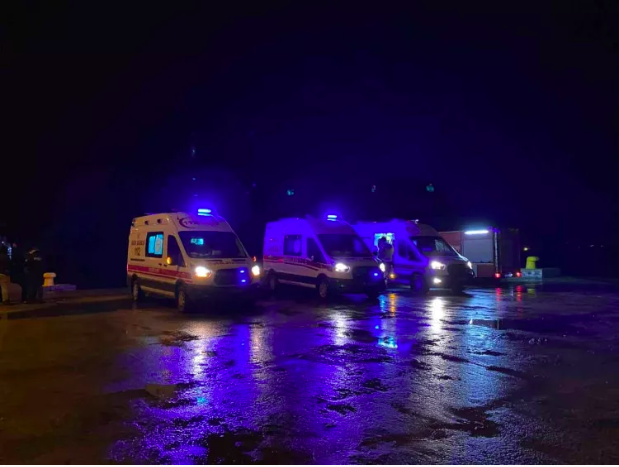 Sinop açıklarında kuru yük gemisinde çıkan yangında yeni gelişme: Valilik acı haberi duyurdu - Sayfa 8