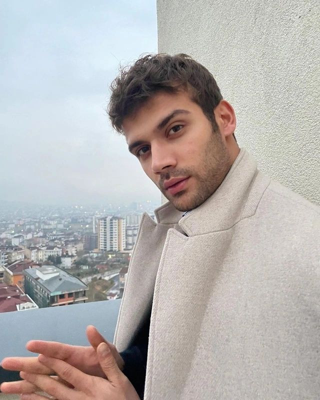 Özge Yağız ve Caner Topçu Partner Oluyor! - Sayfa 10