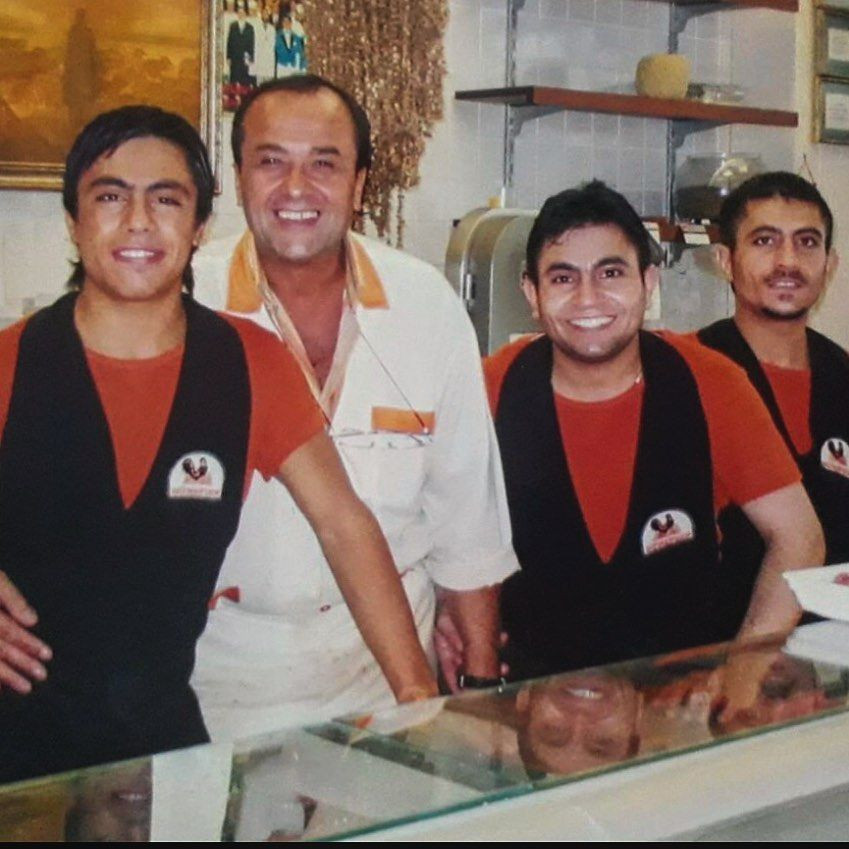 Nusret Gökçe'nin hiç görülmemiş kareleri ortaya çıktı! İşte çocukluk ve gençlik hali - Sayfa 8