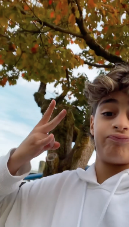 Belçim Bilgin ile Yılmaz Erdoğan'ın oğlu Rodin son haliyle şaşırttı - Sayfa 8