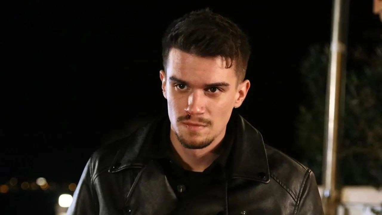 Üç Kız Kardeş Dizisinde Alınan Karar Herkesi Şaşırttı - Sayfa 14