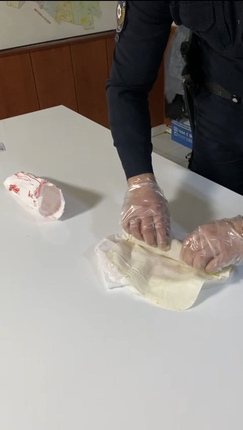 Gözaltındaki bağımlı arkadaşlarına getirdiler: Çiğ köfte içinden uyuşturucu çıktı! - Sayfa 5