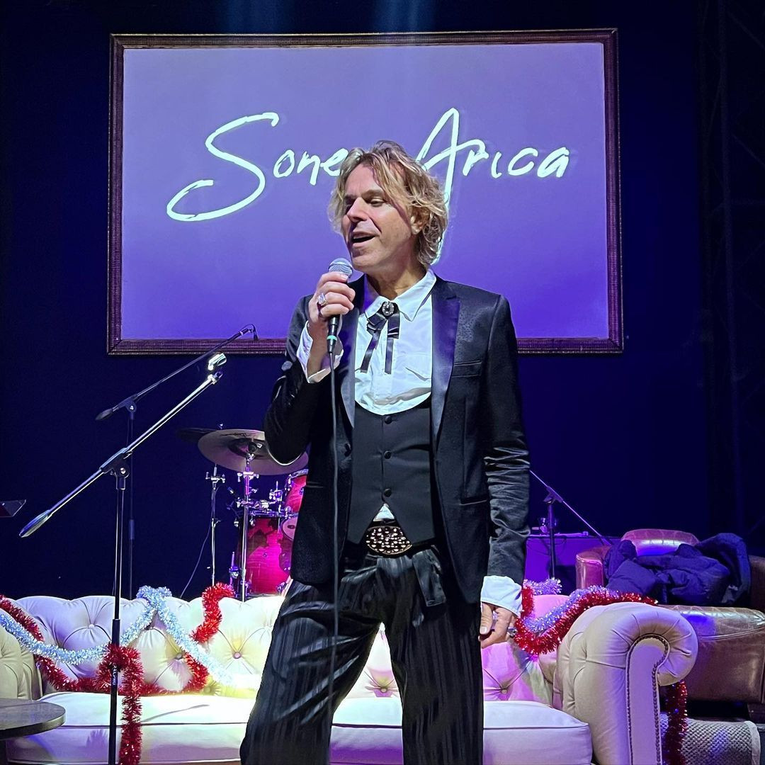 60'ına merdiven dayayan Soner Arıca son haliyle yarı yaşındakilere taş çıkarttı! İşte şimdiki görüntüsü... - Sayfa 18