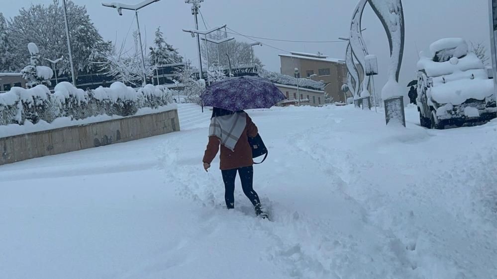 Sivas, Hakkari, Tunceli... Ulaşıma kar engeli! Yollar kapandı - Sayfa 2