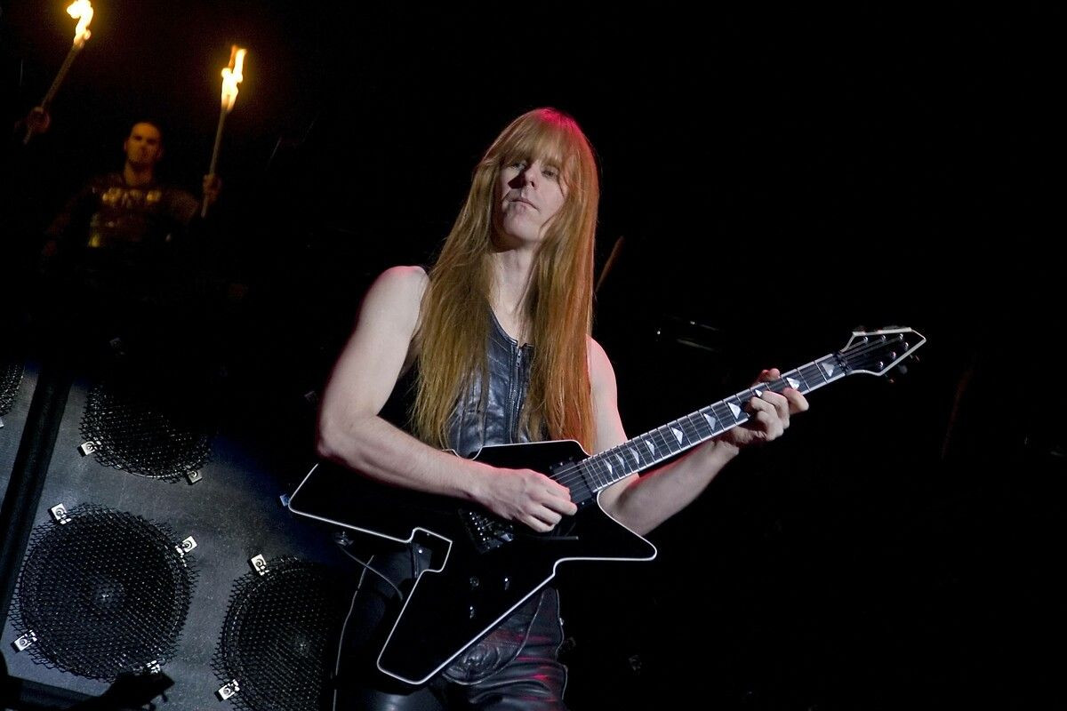 Depremlerin ardından dünyaca ünlü isimlerden Türkiye'ye destek mesajları yağdı - Sayfa 14