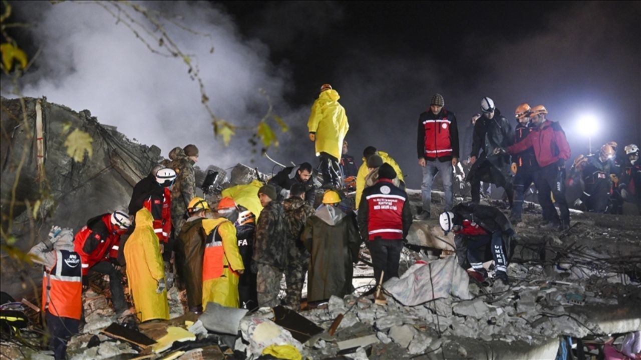 Depremin 24. saatinde enkazdan kurtuldu fakat sonrası herkesi yasa boğdu - Sayfa 2