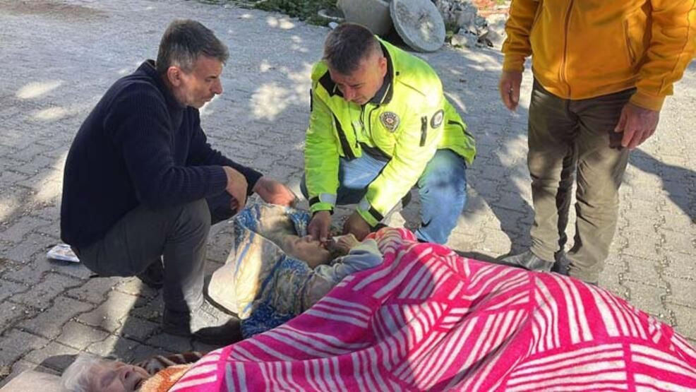 50 saat sonra kurtarıldılar! Yatalak çift evlerinde mahsur kalmıştı... - Sayfa 5