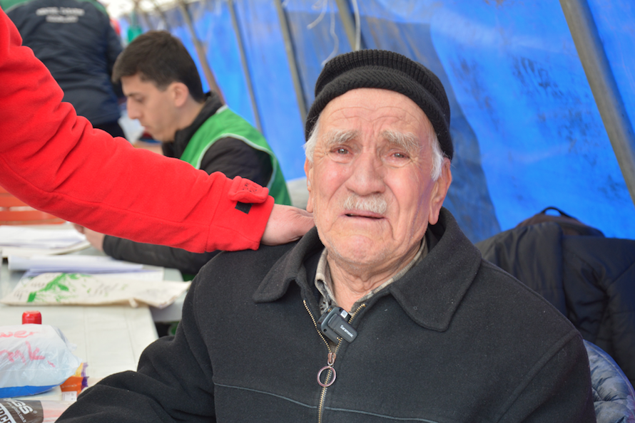 Umre hayalinden vazgeçen Mehmet amca parasını Kızılay'a bağışladı - Sayfa 5