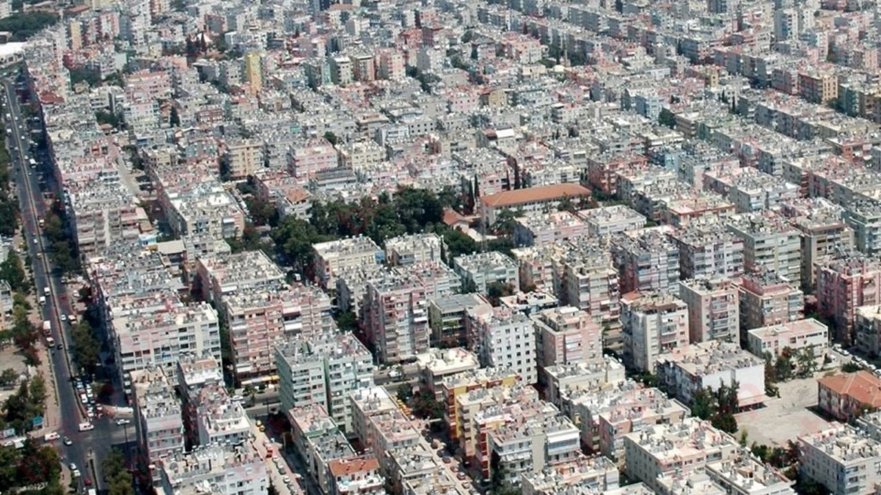 İstanbul'un en yaşlı binalarının olduğu ilçeler açıklandı! İlk 2'de o ilçeler var - Sayfa 10