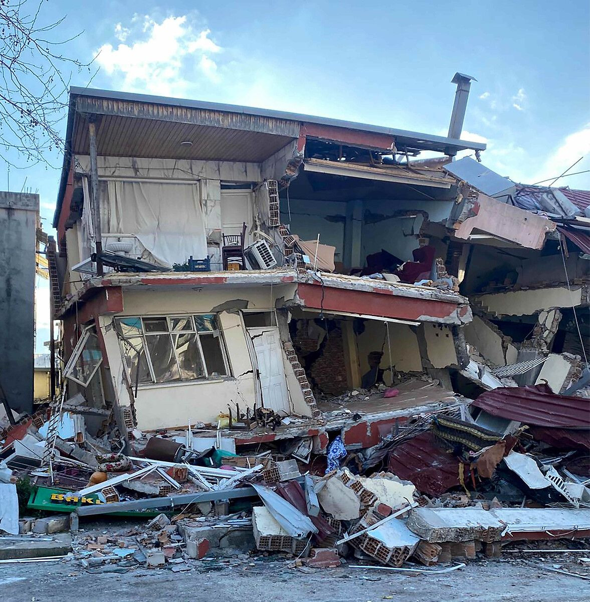 Uzman isim uyardı: Depremler kentlere stres yükledi, sıradaki fay kırılmaları o noktalarda olacak! - Sayfa 10