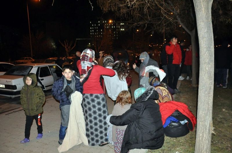 Hatay’daki depremin ardından bölgeden ilk kareler! - Sayfa 20