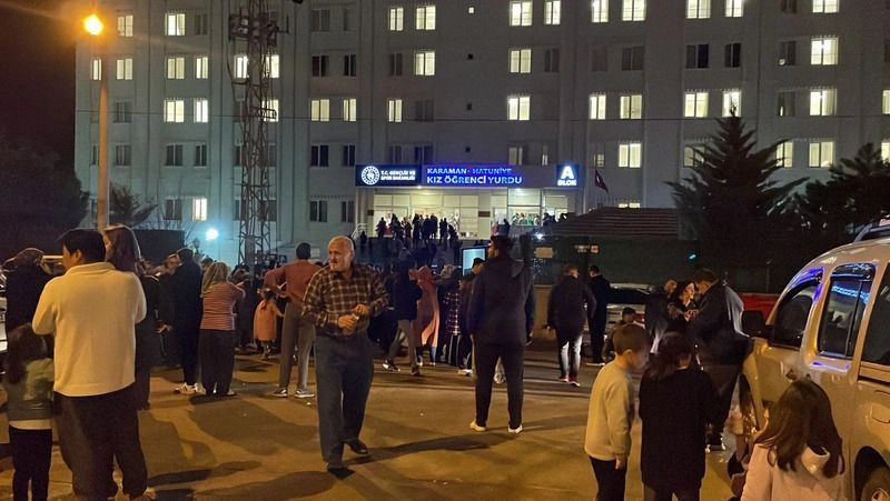 Hatay’daki depremin ardından bölgeden ilk kareler! - Sayfa 6