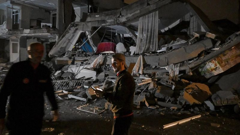 Hatay’daki depremin ardından bölgeden ilk kareler! - Sayfa 11