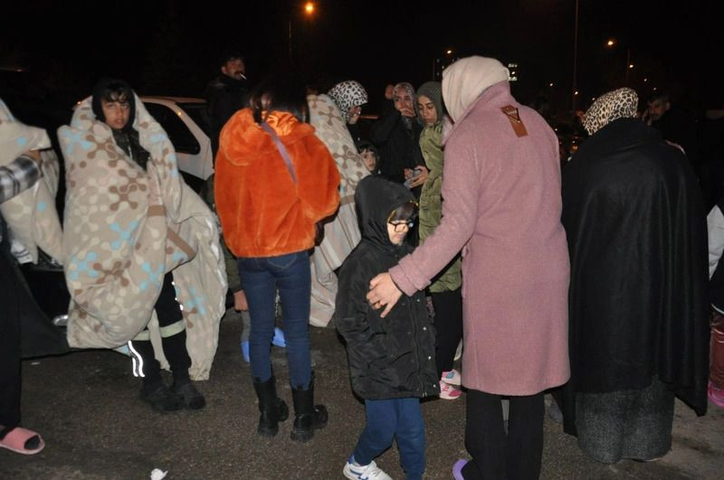 Hatay’daki depremin ardından bölgeden ilk kareler! - Sayfa 19