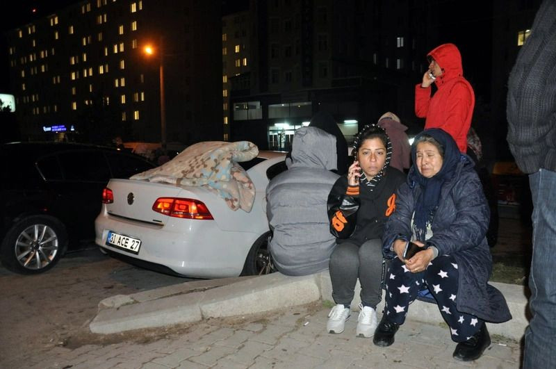 Hatay’daki depremin ardından bölgeden ilk kareler! - Sayfa 18