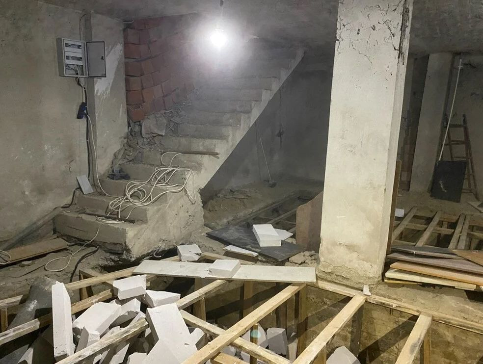 Böylesi görülmedi: Yukarıya değil aşağıya doğru kaçak kat - Sayfa 6