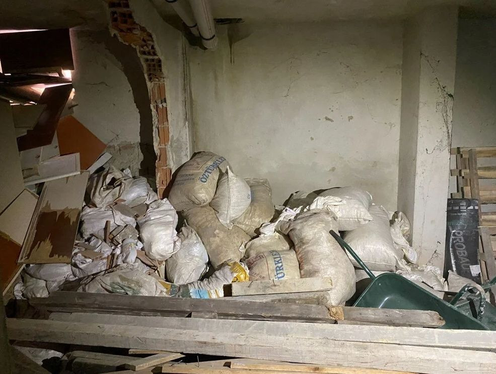 Böylesi görülmedi: Yukarıya değil aşağıya doğru kaçak kat - Sayfa 7