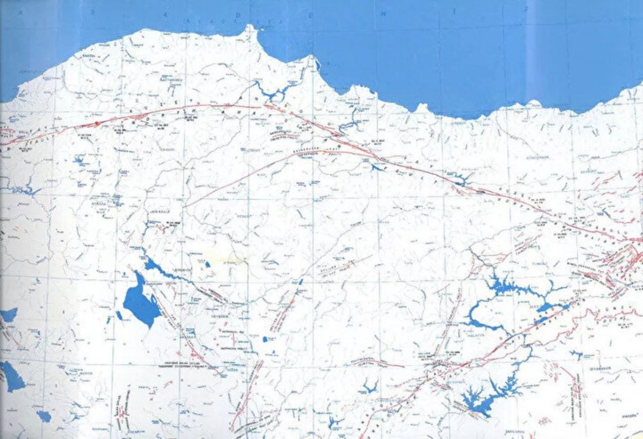 Diri fay hattı güncellendi! İşte deprem riskinin en yüksek olduğu iller - Sayfa 17