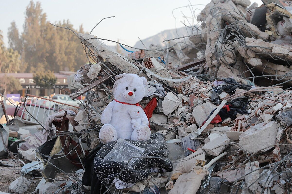 Yılmaz Erdoğan'dan 'deprem' şiiri - Sayfa 5