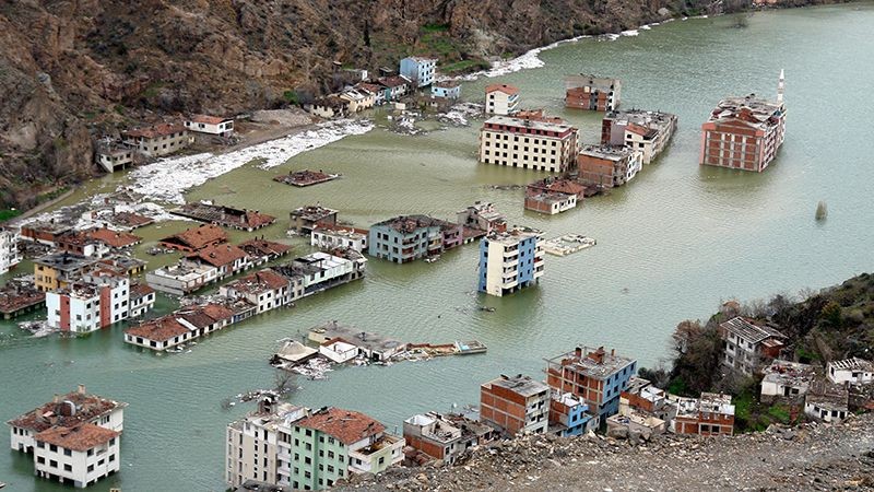 Yusufeli'nde su seviyesi 91 metreye ulaştı! Binaların çoğu suya gömülüyor... - Sayfa 1