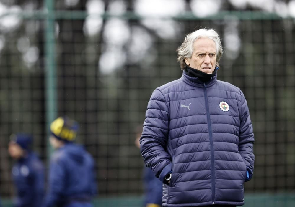 Jorge Jesus'un derbi taktiği belli oldu - Sayfa 1