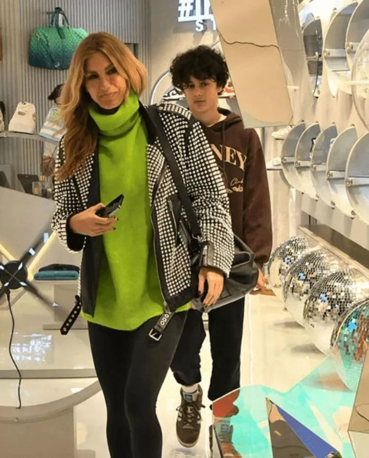 Pahalılıktan şikayet etti! Çağla Şıkel: "Bir ayakkabıya 200 bin TL veremem" - Sayfa 6