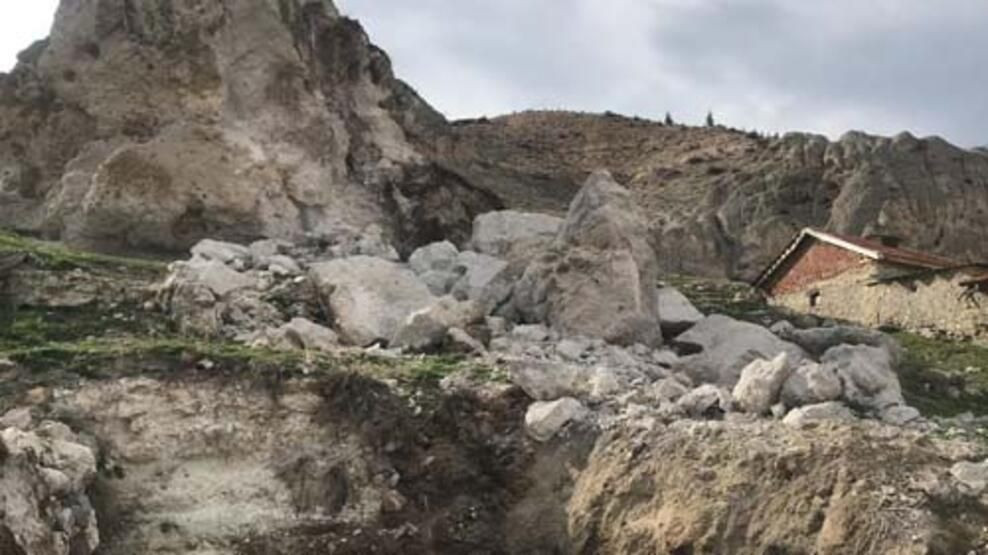 Dağdan kaya parçaları koptu! İşte fayın başladığı nokta... - Sayfa 7
