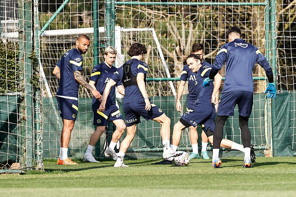 Fenerbahçe'de büyük sevinç! Nihayet takıma döndü... - Sayfa 11