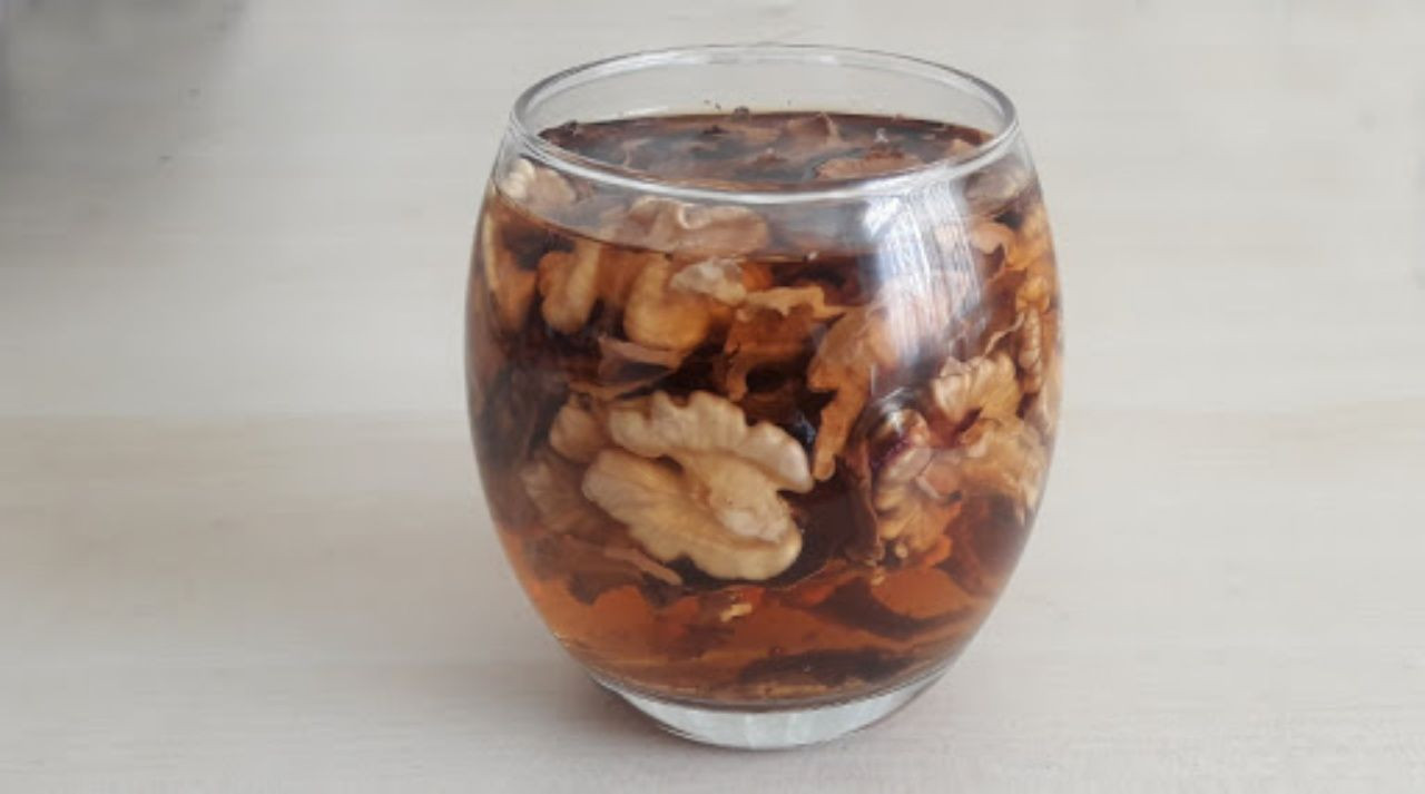 Karın şişliği, kolesterol, kalp hastalıkları! Ceviz suyunun faydaları saymakla bitmiyor! - Sayfa 6