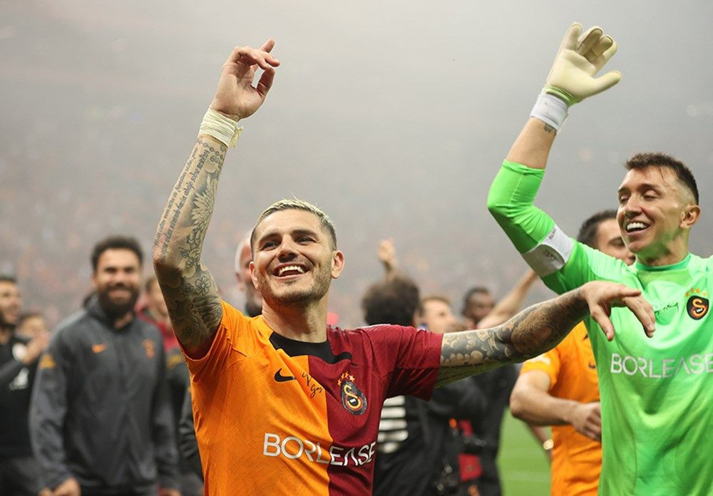 Galatasaray 23. şampiyonluğunu kutladı! - Sayfa 7