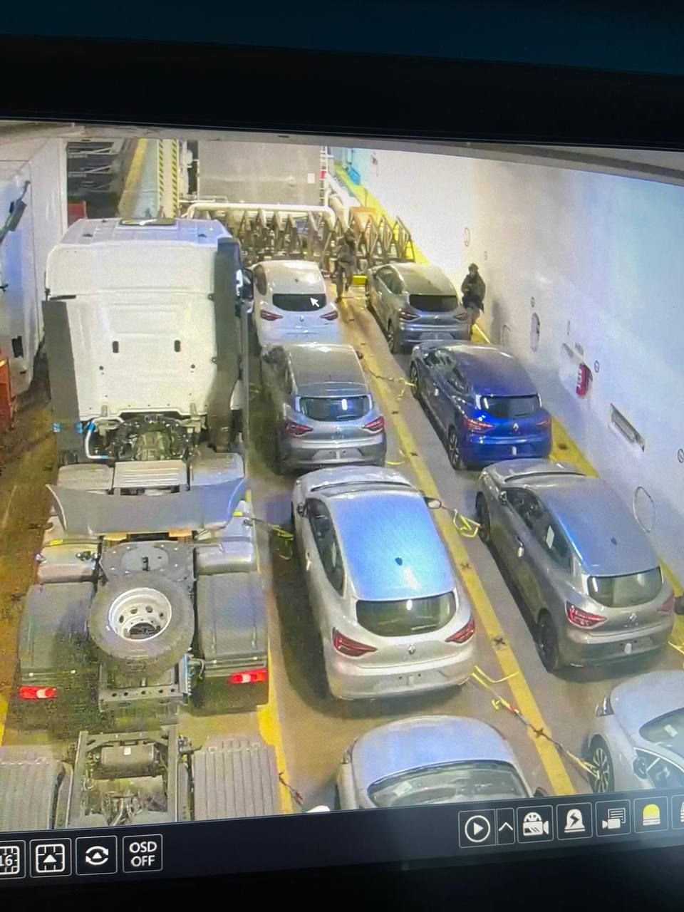 İtalya'dan Türk bayraklı gemiye 'kaçak' operasyonu: Yalova'dan Fransa'ya gidiyordu - Sayfa 5