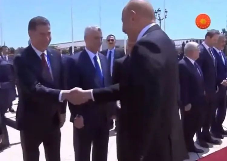 Cumhurbaşkanı Erdoğan Bakü'de resmi törenle karşılandı! Dikkat çeken Sinan Oğan detayı... - Sayfa 5