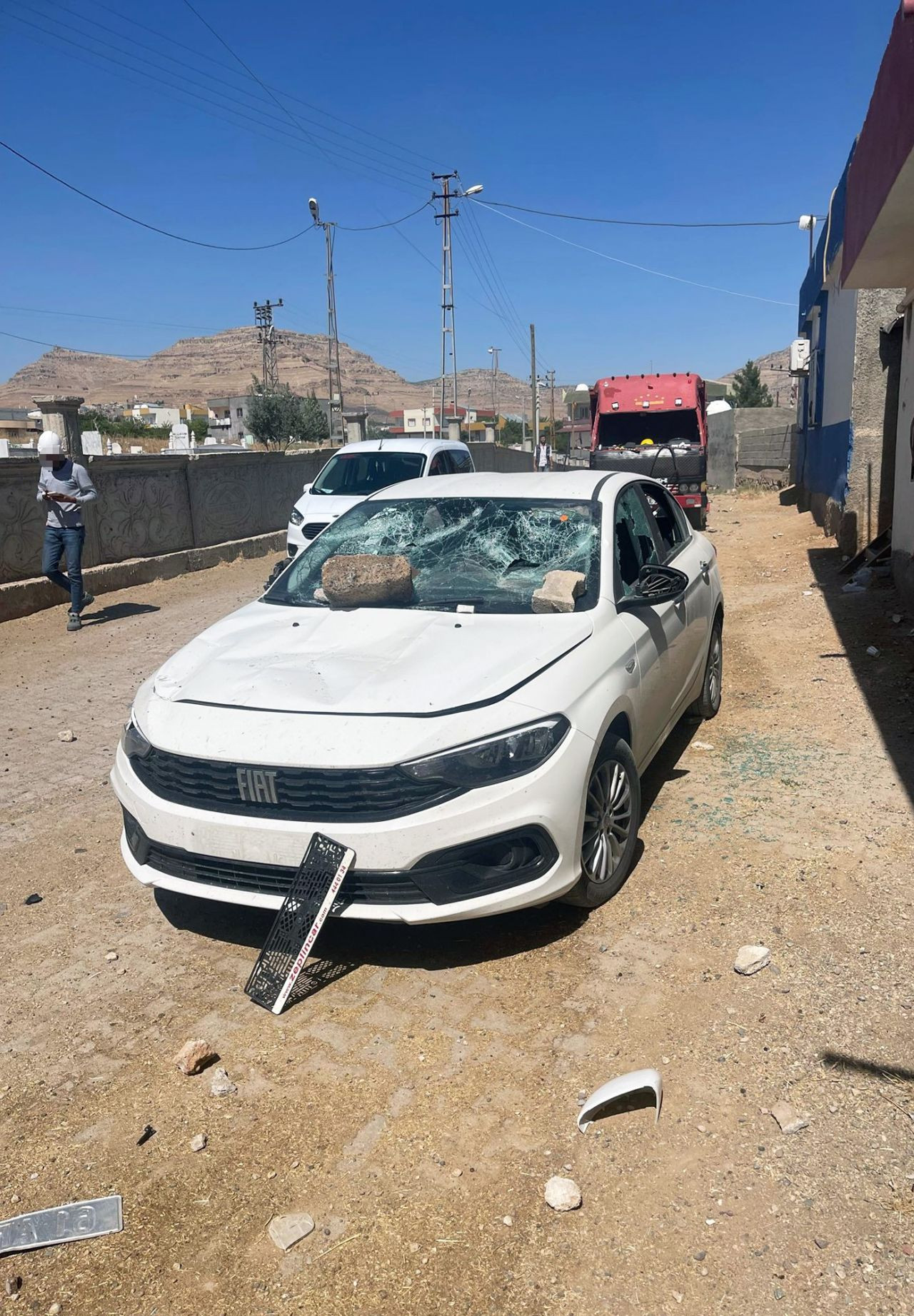 Şırnak ve Mardin'de kaçak elektrik kullananlar ekiplere saldırdı! - Sayfa 5