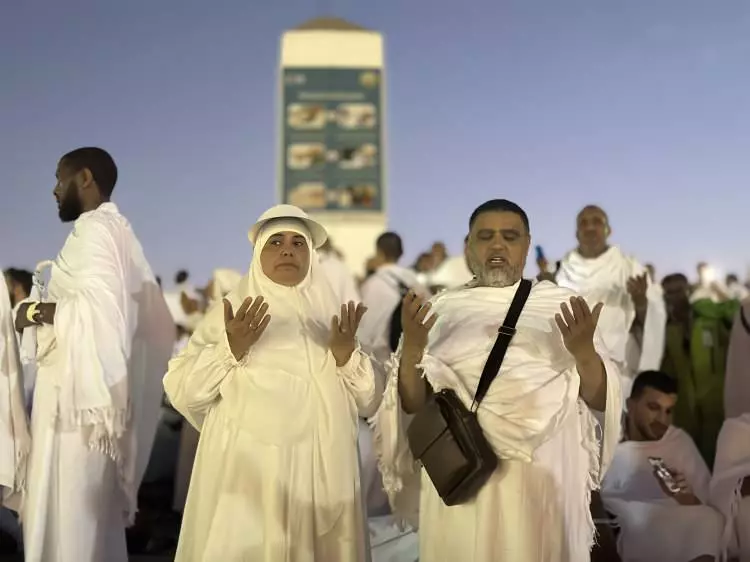 Eller semaya açıldı! İşte hacı adaylarının Arafat'tan görüntüleri... - Sayfa 10