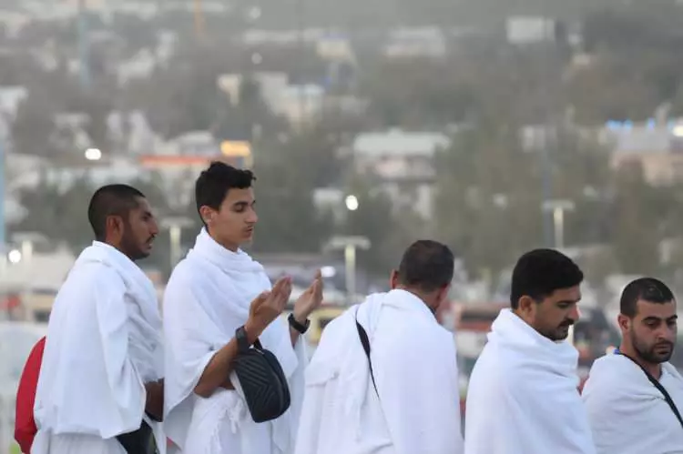 Eller semaya açıldı! İşte hacı adaylarının Arafat'tan görüntüleri... - Sayfa 22