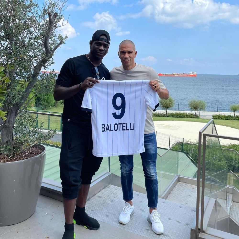 Süper Lig devinden yılın bombası! Balotelli geri dönüyor... - Sayfa 14