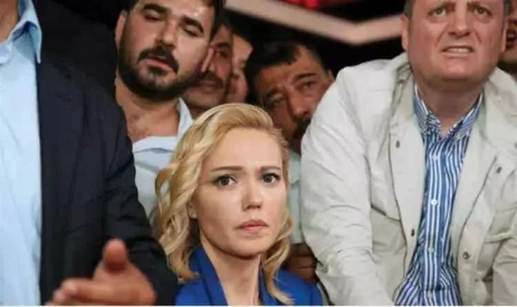 15 Temmuz demokrasi zaferi! İşte unutulmayacak fotoğraflarla hain darbe girişimi gecesi... - Sayfa 16