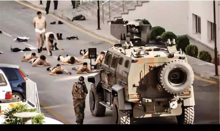 15 Temmuz demokrasi zaferi! İşte unutulmayacak fotoğraflarla hain darbe girişimi gecesi... - Sayfa 24