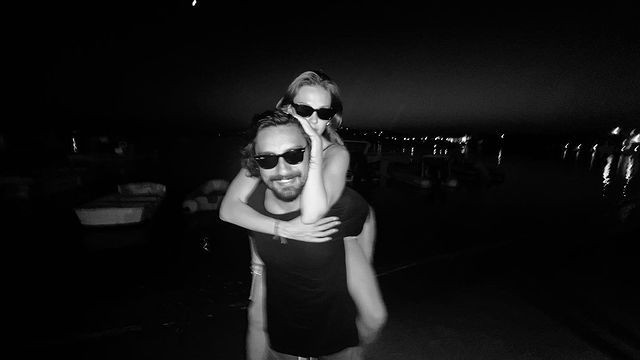 Alina Boz, 4 yıllık aşkı Mithat Can Özer'i çabuk unuttu! Çapkın işletmeci Umut Evirgen aşkını ilan etti: İşte sürpriz yakınlaşmanın ilk karesi - Sayfa 6