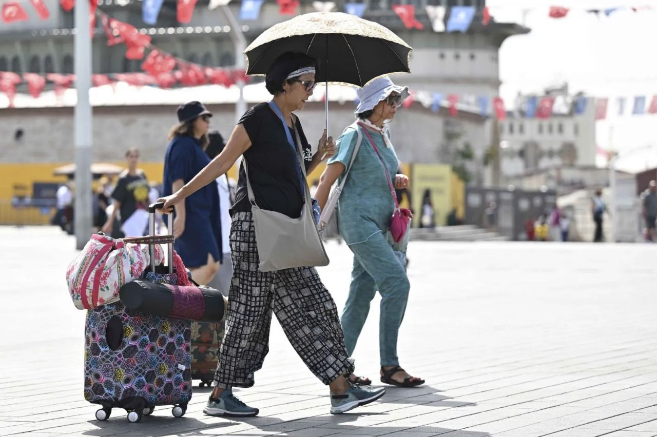 İstanbul dün resmen kavruldu! 44 dereceyi gördü... İşte İstanbul'un en sıcak ilçesi... - Sayfa 5