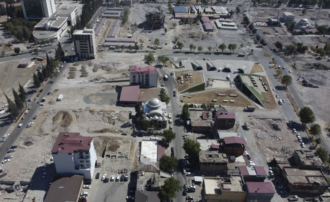 Felaketin üzerinden 6 ay geçti: Deprem bölgesi havadan görüntülendi - Sayfa 9