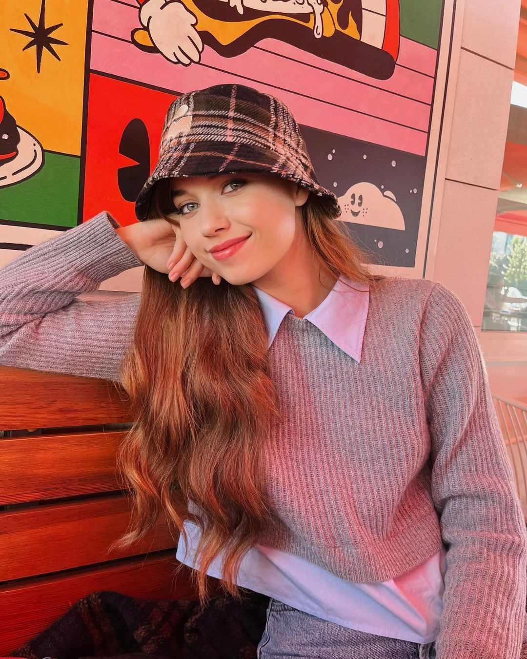 Yapay zeka Türkiye'nin en güzel 11 kadın oyuncusunu listeledi! İlk 11'de yer almayan ismin hayranları çılgına döndü - Sayfa 5