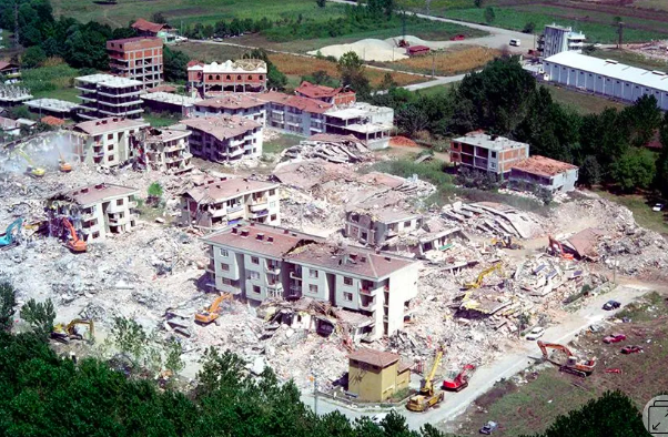 Asrın felaketinin üzerinden 24 yıl geçti! - Sayfa 6