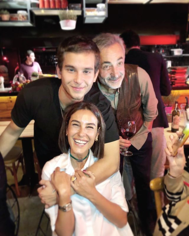 Arzum Onan ile 27 yıllık evliliği bitmişti! Mehmet Aslantuğ kamera önünde ilk kez açıkladı: İşte ayrılığın perde arkası - Sayfa 5