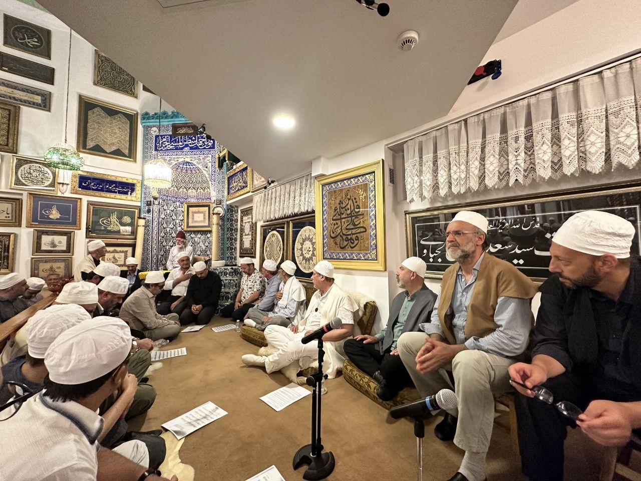 Tam bir yıl önce ebedi aleme göçen Ömer Tuğrul İnançer dualar ve muhabbetle yad edildi - Sayfa 5