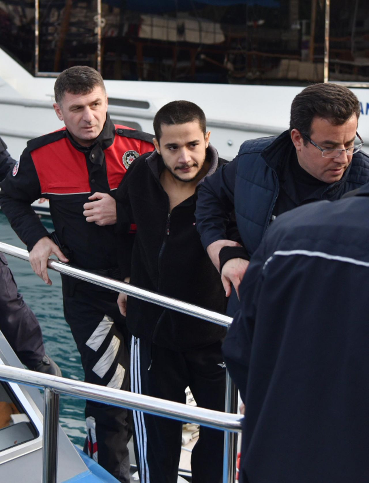 Eski belediye başkanı Adnan Genç çatıdan atlayarak intihar etti! Arkadaşlarına son söylediği şey bakın ne olmuş... - Sayfa 5